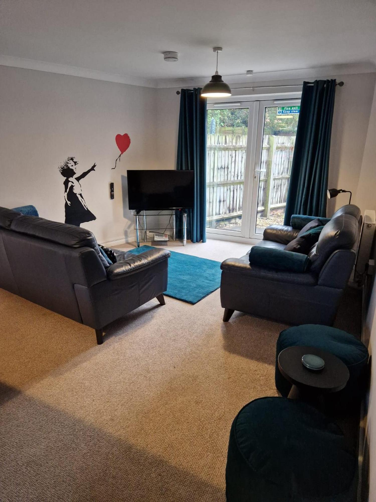 Hereford - Finch House - Modern 4 Bedroom House Located In South Hereford, Dog Friendly With Nearby Countryside, Pool Table, Sleeps Up To 10 Guests - Hosted By Rentmyhouse Экстерьер фото